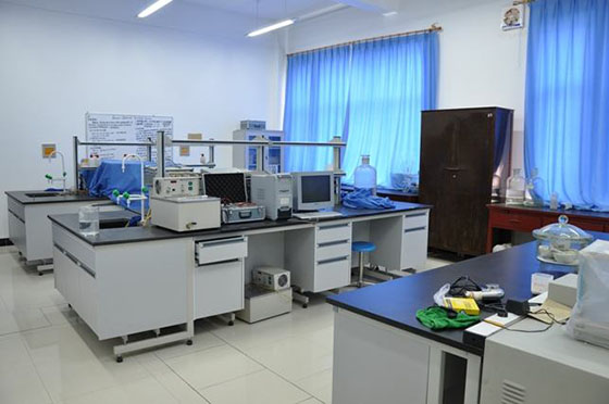 南宁钢木实验台