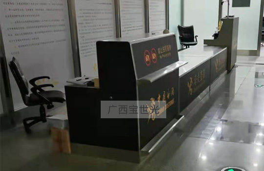 健康申报填卡台