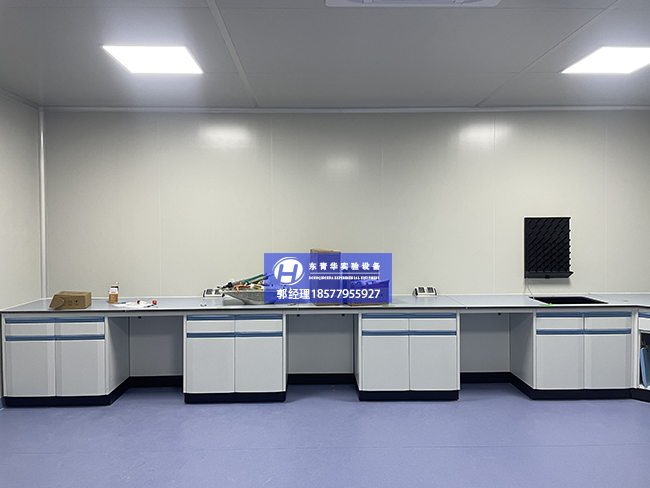 贵州某酒厂项目化验室实验家具安装完成案例